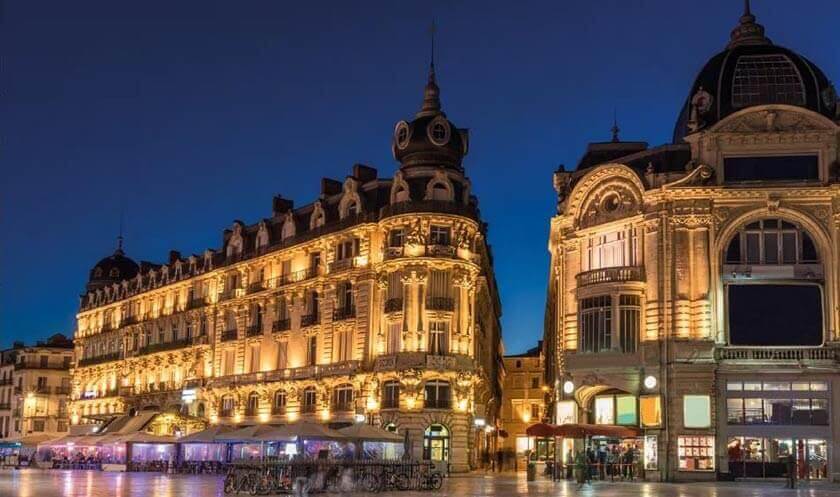 Avenue des près d'Arènes
